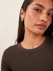 Chocolate Brown Slim Fit Ribbed Short Sleeve Top - Image 4 of 6
