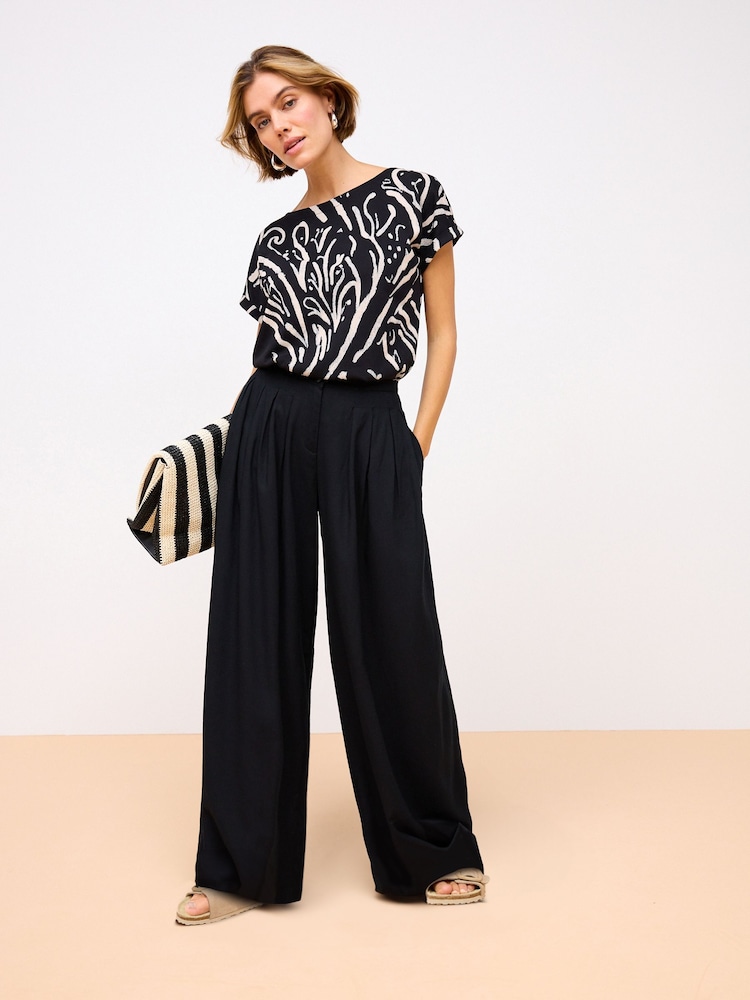 Black White Swirl Print Cap Sleeve T-Shirt Top - Image 2 of 7