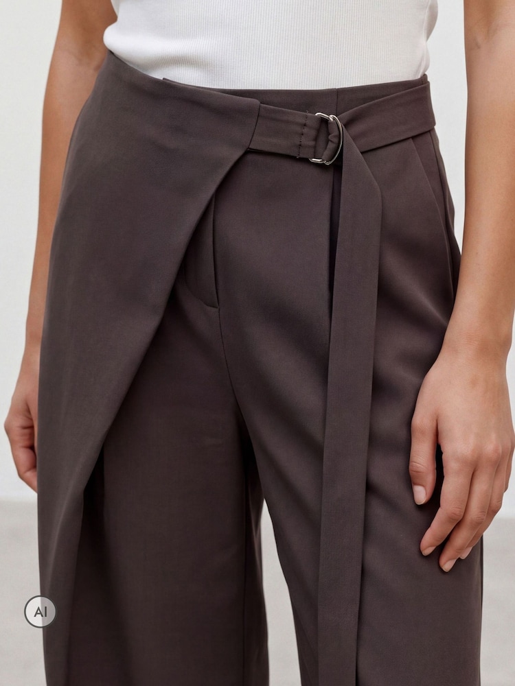 VERO MODA Brown Mid Rise Wide Leg Wrap Trousers - Image 2 of 5 VERO MODA Brown Mid Rise Wide Leg Wrap Trousers - Image 2 of 5