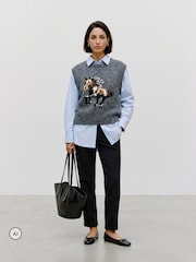 VERO MODA Grey Sleeveless Round Neck Horse Knitted Vest - Image 5 of 6