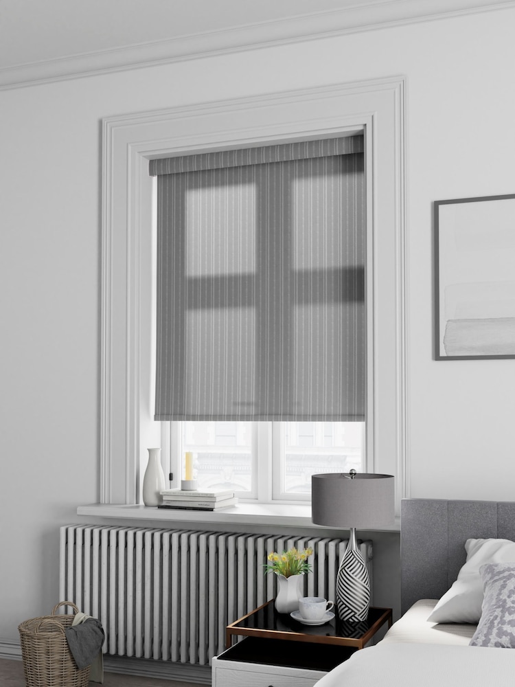 Grey Mack Made To Measure Roller Blind - Image 2 of 5