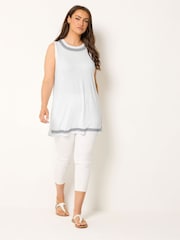 Yours Curve White Embroidered Detail Vest - Image 3 of 5