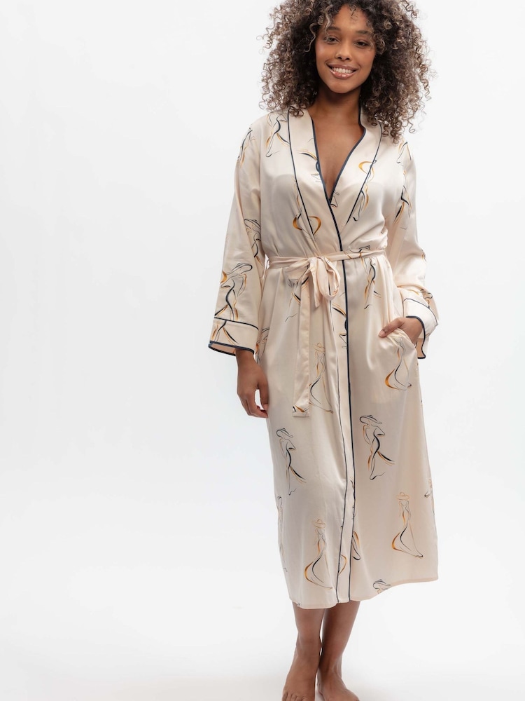 Fable and Eve Parisian Chic Print Long Dressing Gown - Bild 2 von 4