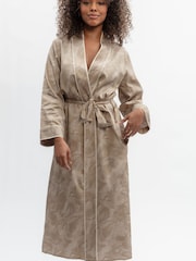 Fable and Eve Grey Wavy Contour Print Long Dressing Gown - Image 2 of 4