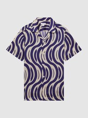 Reiss Ecru/Navy Gamble Animal Print Cuban Collar Shirt - Image 2 of 5