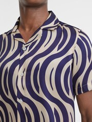 Reiss Ecru/Navy Gamble Animal Print Cuban Collar Shirt - Image 3 of 5