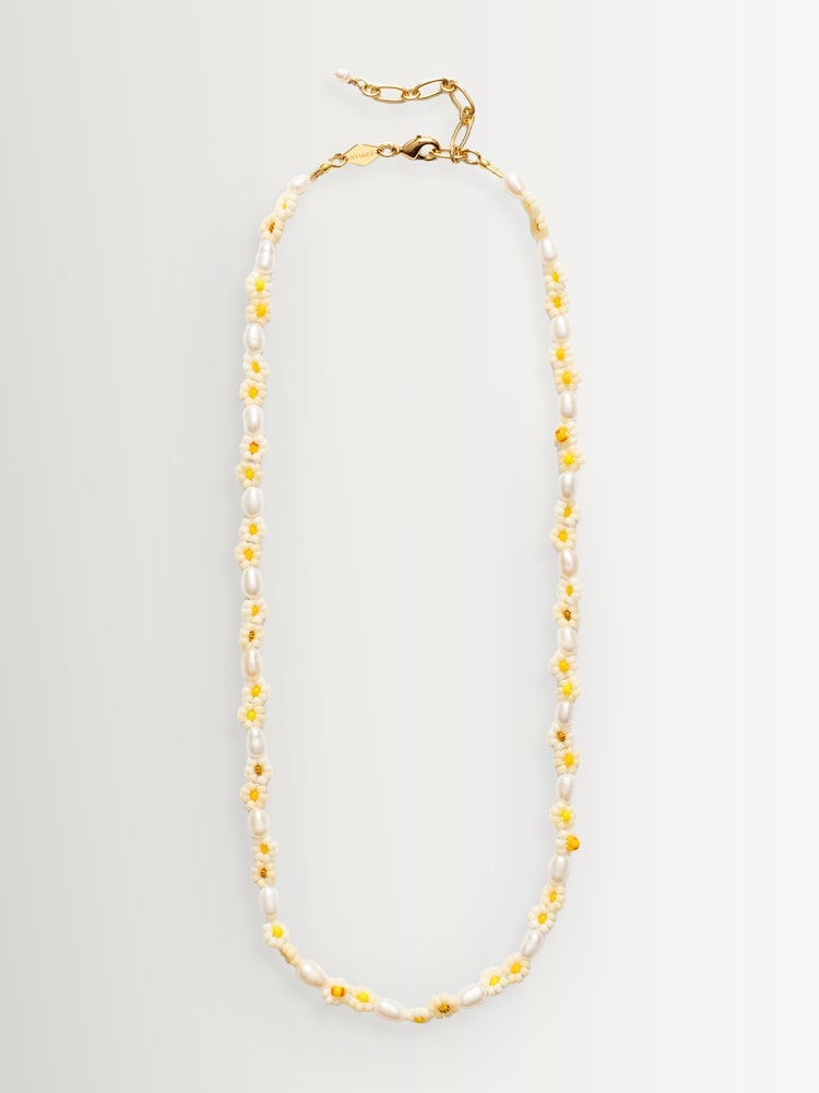Anni Lu White Daisy Necklace - Image 1 of 1