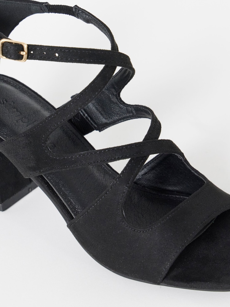 Simply Be Black Wide Fit Cross Over Strappy Block Heel Sandals - Image 4 of 4 Simply Be Black Wide Fit Cross Over Strappy Block Heel Sandals - Image 4 of 4