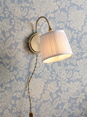 Laura Ashley Brass Hemsley Wall Light - Image 3 of 6