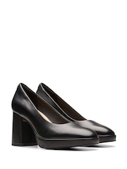 Clarks Black Patent Zoya85 Court Shoes - Image 3 of 5