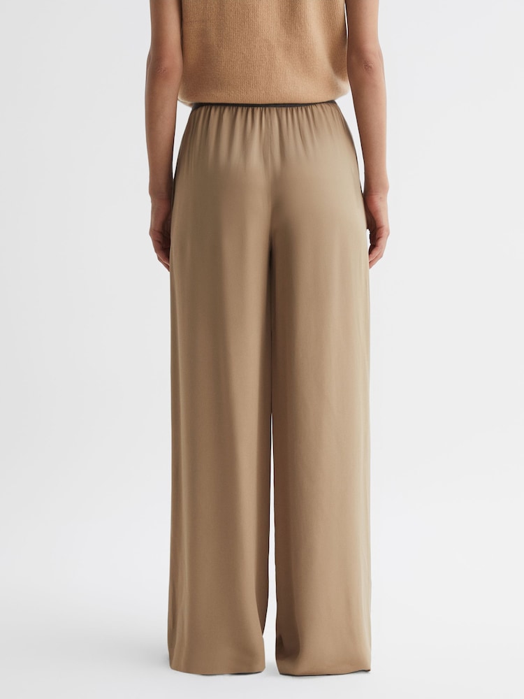 Reiss Camel Gem Wide Leg Elasticated Trousers - Image 4 of 4