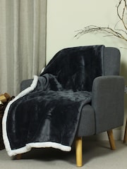Riva Home Black Luxury Supersoft Deep Pile Sherpa Fleece Throw - Image 1 of 3