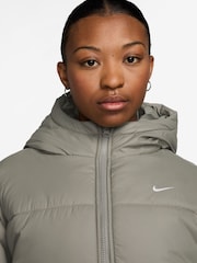 Nike Green Sportswear Classic Puffer Therma-FIT Loose Hooded Jacket - Image 3 of 3
