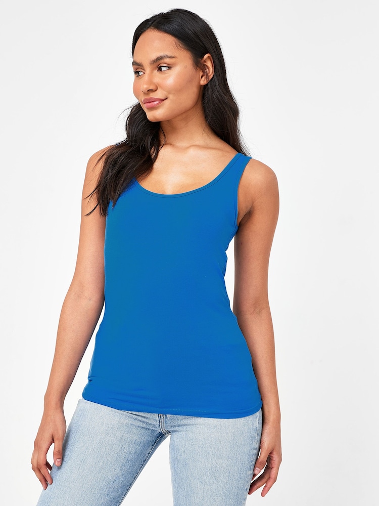 Blau/Kobalt - Top mit breiten Trägern - Bild 1 von 4 Blau/Kobalt - Top mit breiten Trägern - Bild 1 von 4