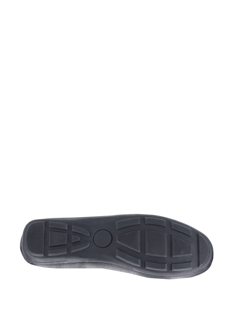Hush Puppies Maggie Slip-On Toggle Shoes - Image 4 of 4