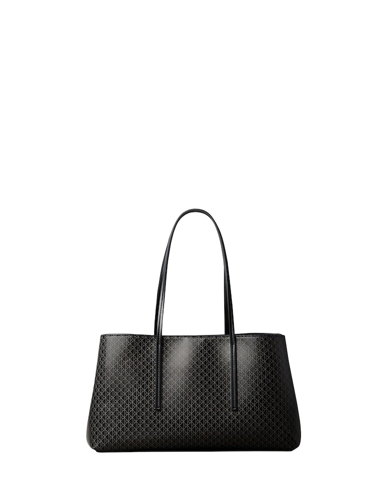 Calvin Klein Allover Emblem Logo Tote Bag - صورة 2 من 4 Calvin Klein Allover Emblem Logo Tote Bag - صورة 2 من 4