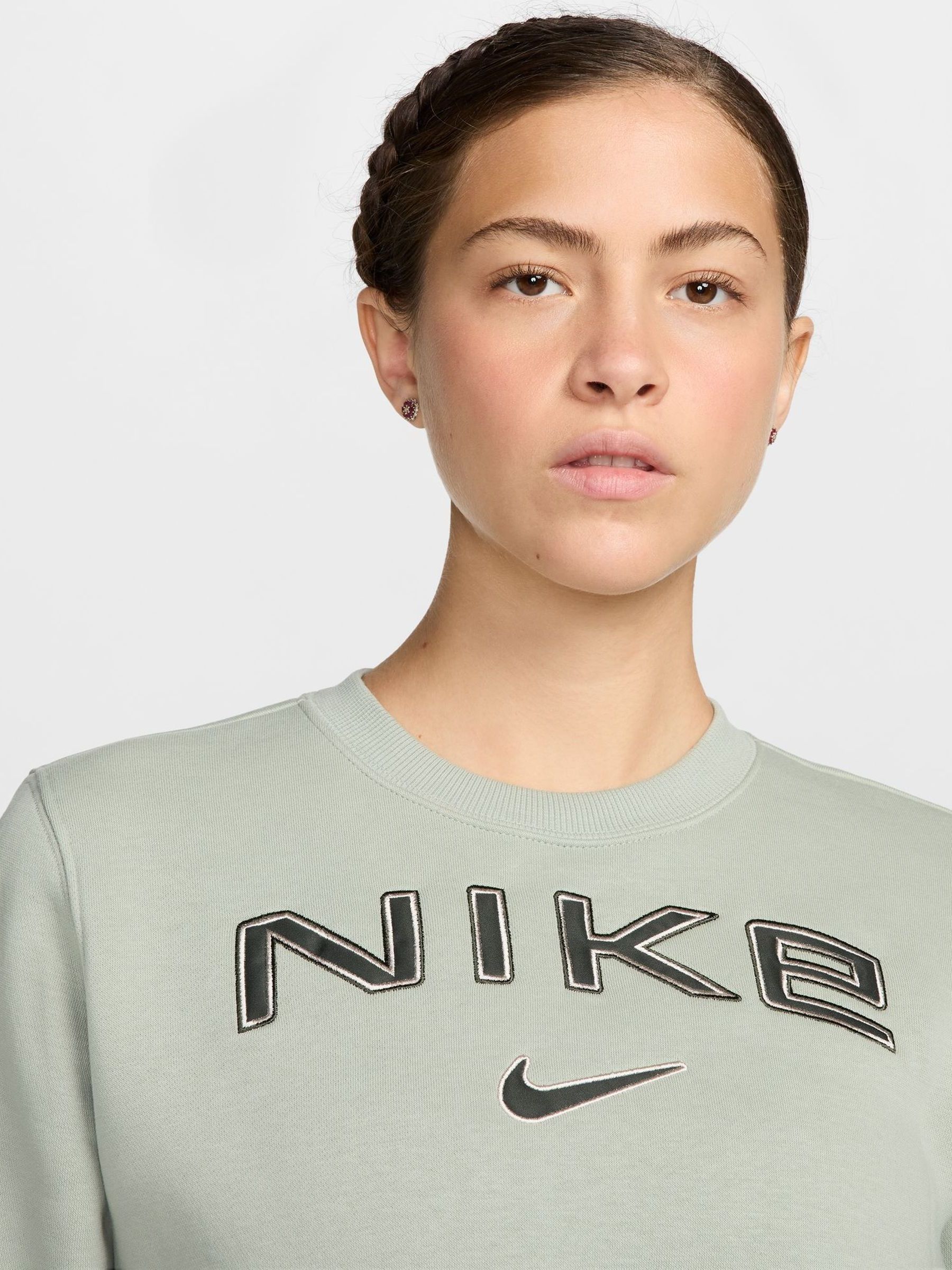 nike sage sweatshirt