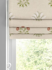 William Morris At Home Natural Lily Flower Embroidery Made To Measure Roman Blinds - Image 2 of 5