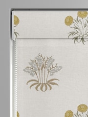 William Morris At Home Natural Lily Flower Embroidery Made to Measure Roman Blinds - Image 3 of 6