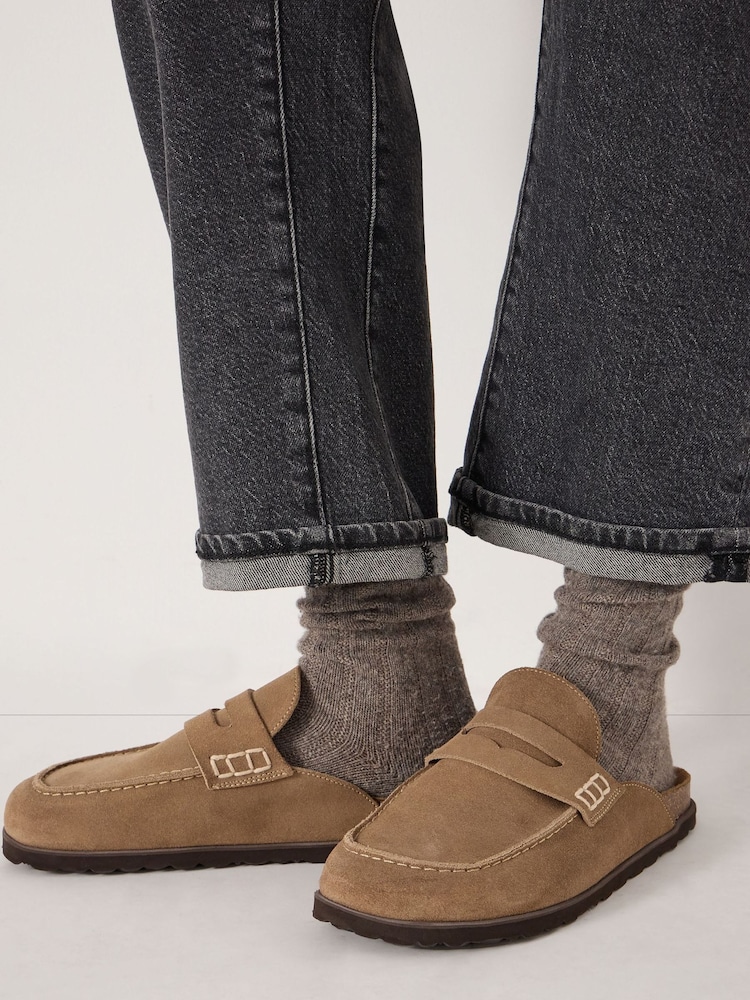 Hush Rune Gepolsterte Wildleder-Slipper - Bild 1 von 5 Hush Rune Gepolsterte Wildleder-Slipper - Bild 1 von 5