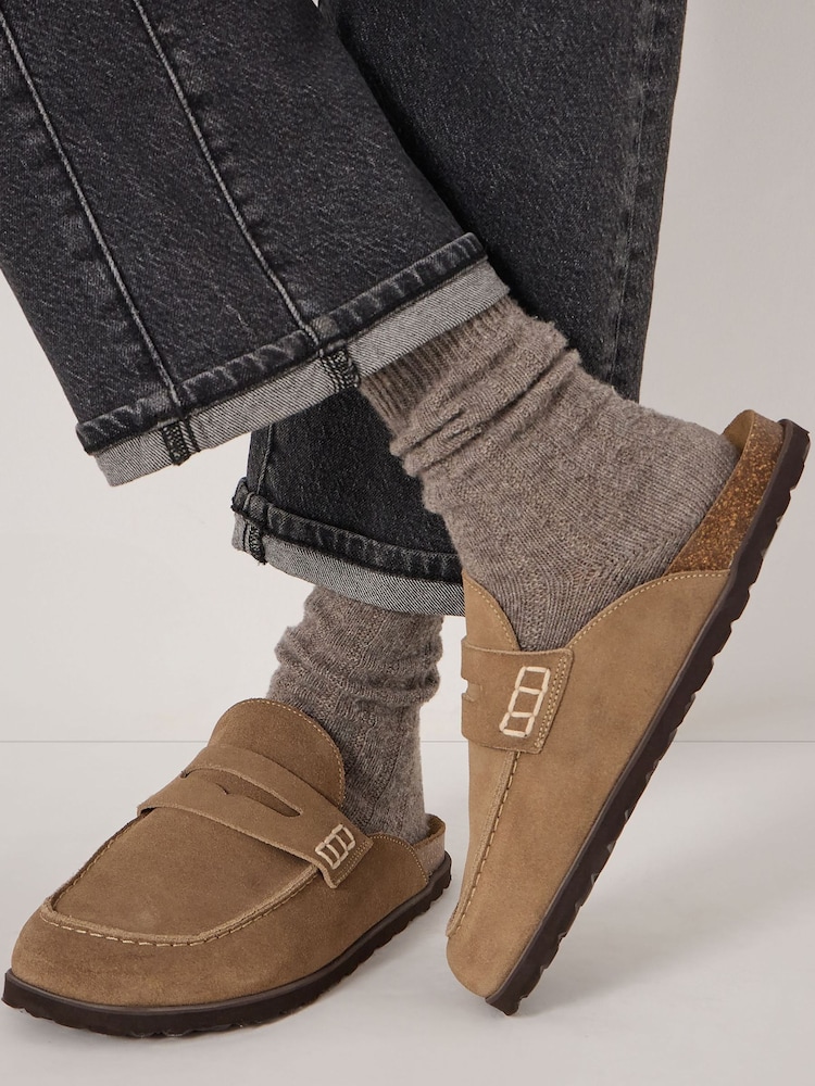 Hush Rune Gepolsterte Wildleder-Slipper - Bild 2 von 5 Hush Rune Gepolsterte Wildleder-Slipper - Bild 2 von 5