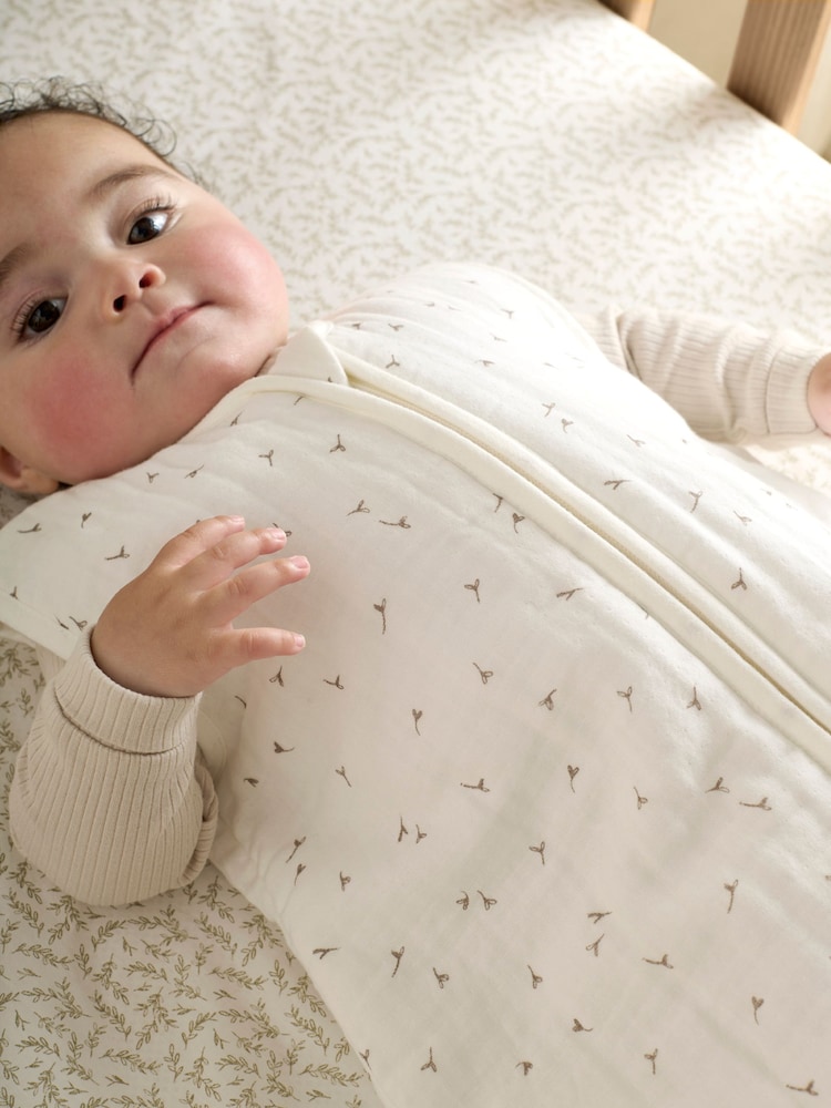 Mamas & Papas Cream Welcome To The World Seedling 2.5 Tog Sleepbag 6-18 Months - Image 2 of 4