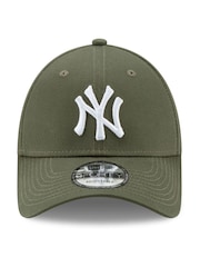 New Era® New York Yankees Essential 9FORTY 100% Cotton Cap - Image 4 of 6
