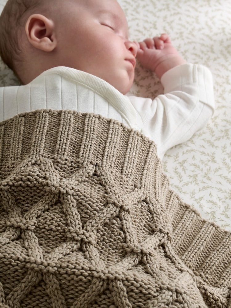 Mamas & Papas Mocha Welcome To The World Seedling Knit Blanket Diamond - Image 7 of 7