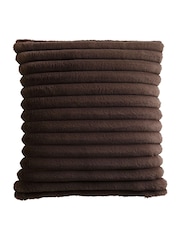Appletree de pele sintética Morritz Cushion - Imagem 2 de 3