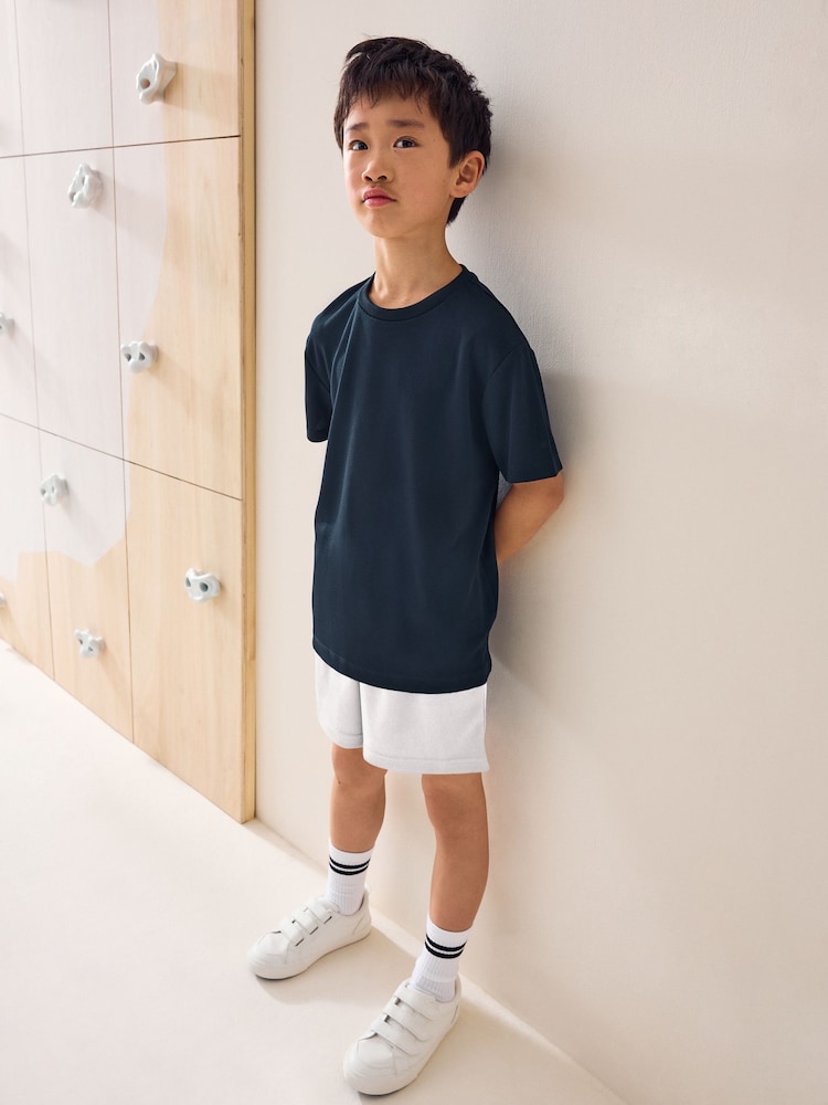 White Single Sports Shorts (3-16yrs) - Image 1 of 6