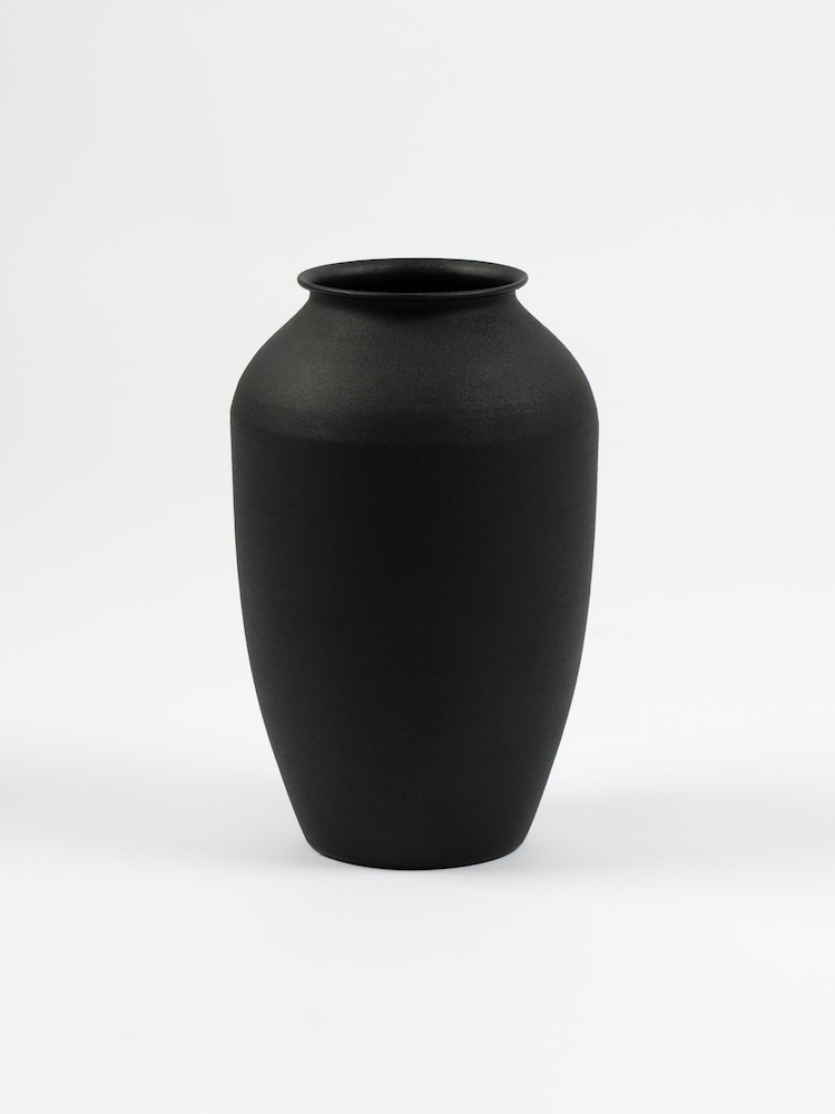 Scottish Everlastings Ltd Black Vase - Image 2 of 3 Scottish Everlastings Ltd Black Vase - Image 2 of 3