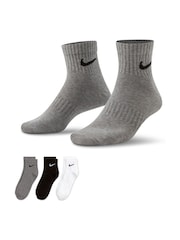 Nike White/Black Lightweight Everyday Ankle Socks 3 Pack - Image 1 of 4