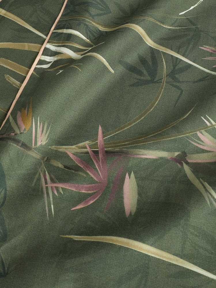Green Collection Luxe 300 Thread Count 100% Cotton Sateen Patterned Duvet Cover And Pillowcase Set - Image 5 of 5