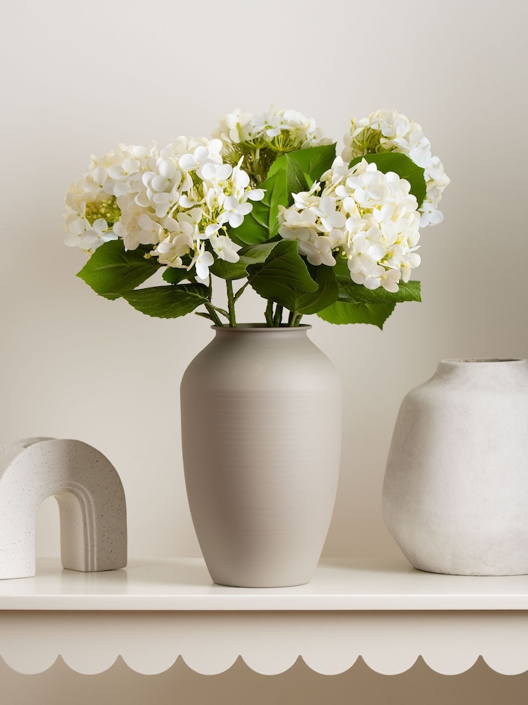 Scottish Everlastings Ltd Grey Vase - Image 1 of 4 Scottish Everlastings Ltd Grey Vase - Image 1 of 4