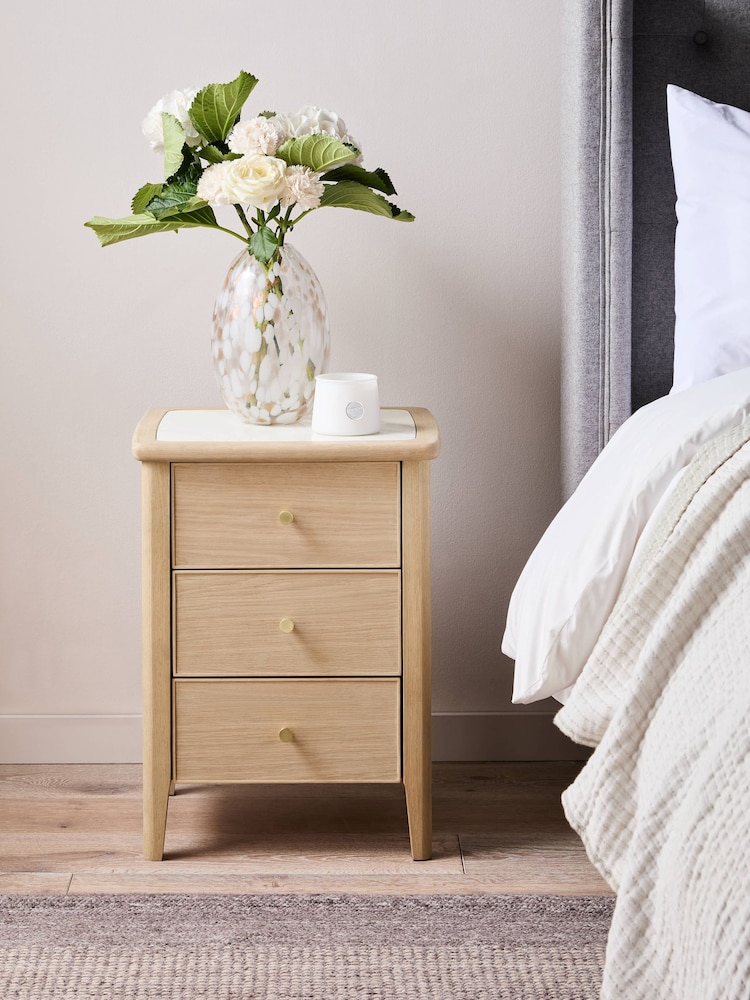 Light Natural Clementine Oak Veneer 3 Drawer Bedside Table - Image 1 of 8
