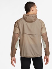 Braun - Nike Trail Aireez Laufjacke - Bild 2 von 4