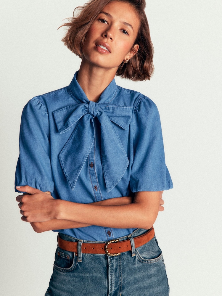 Boden Tie Neck Denim Top - 4의 이미지 1