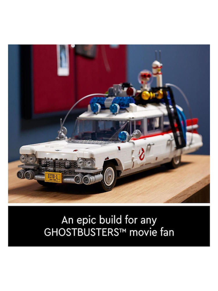 LEGO Icons Ghostbusters ECTO-1 Car Set for Adults 10274 - Image 3 of 8