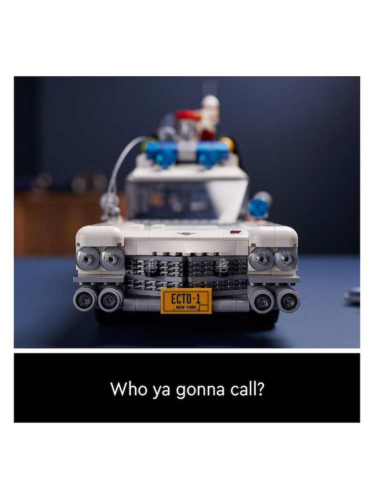 LEGO Icons Ghostbusters ECTO-1 Car Set for Adults 10274 - Image 7 of 8