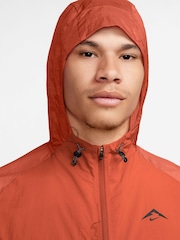 Orange - Nike Trail Aireez Laufjacke - Bild 3 von 4