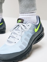 Nike Grey/Yellow Air Max Invigor Trainers - Image 2 of 8