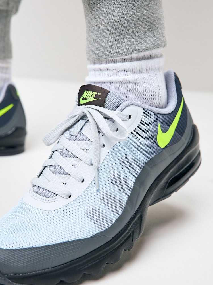 Nike Grey/Yellow Air Max Invigor Trainers - Image 2 of 8