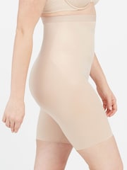 SPANX® Medium Control Thinstincts 2.0 High-Waisted Mid-Thigh Shorts - Image 3 of 3