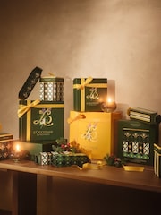 L'Occitane Festive Christmas Crackers Collection (Worth Over £36) - Image 3 of 3