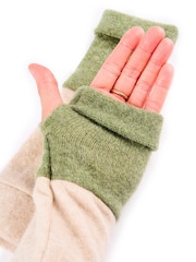 Celtic & Co. Green Cashmere Fingerless Center Split Gloves - Image 4 of 7