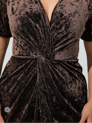 Yours Curve Brown London Crushed Velvet Knot Dress - Image 4 of 6