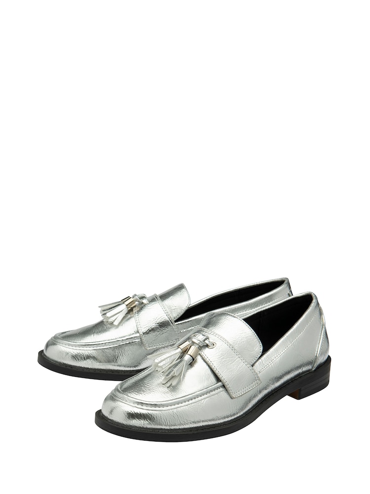 Ravel Silver Tassle Trim Loafers Shoes - Image 2 of 4