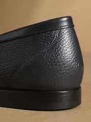 أزرق داكن - حذاء سهل اللبس Skelton بلا أربطة من Russell & Bromley - صورة 6 من 7
