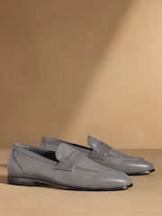 رمادي - حذاء سهل اللبس Skelton بلا أربطة من Russell & Bromley - صورة 1 من 7