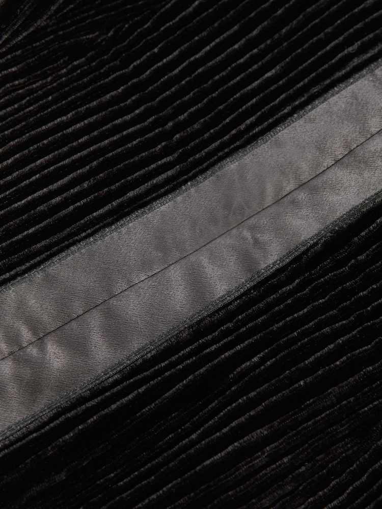 Reiss Livia Velvet Pleat Detail Mini платья - Изображение 6 из 6